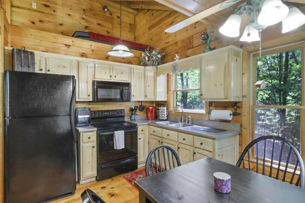 Open Studio Lodge At Little Rock Creek Cherry Log Екстер'єр фото