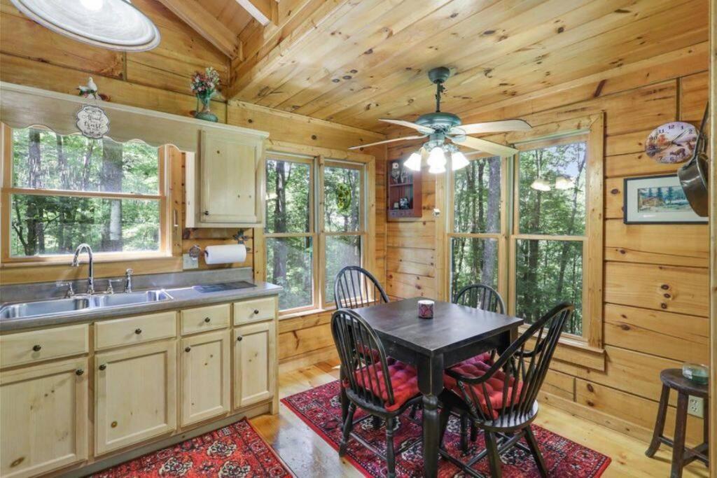 Open Studio Lodge At Little Rock Creek Cherry Log Екстер'єр фото